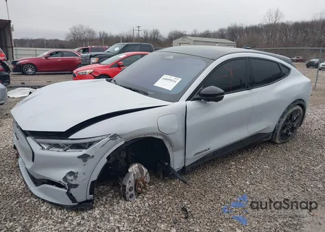 2023 Ford Mustang Mach-E Premium from USA, damaged, VIN 3FMTK3SUXPMA84176